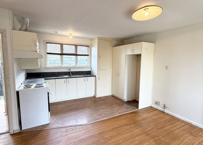  at 10/92 Springs Road, Hornby, Christchurch City, Canterbury