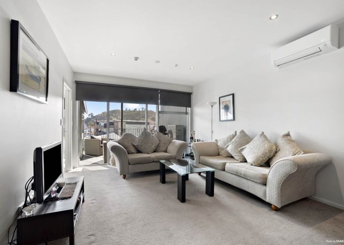  at 210/40 Library Lane, Albany, Auckland