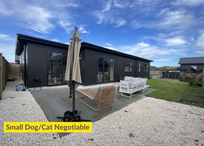  at 6 Twin Palm Lane, Papamoa Beach, Papamoa