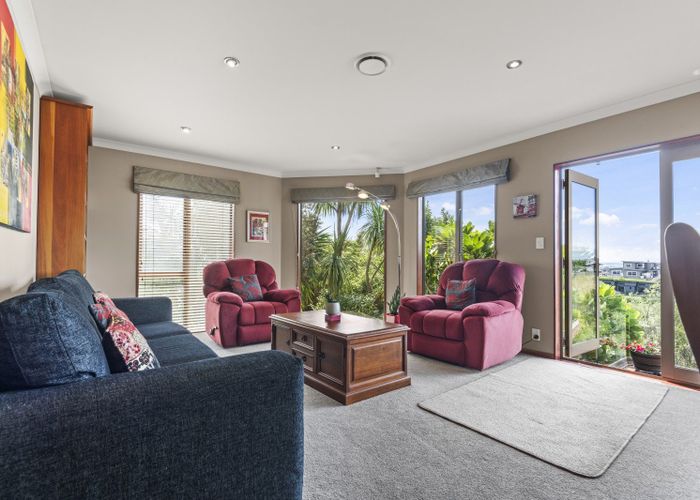  at 117 Ruapehu Drive, Fitzherbert, Palmerston North, Manawatu / Whanganui