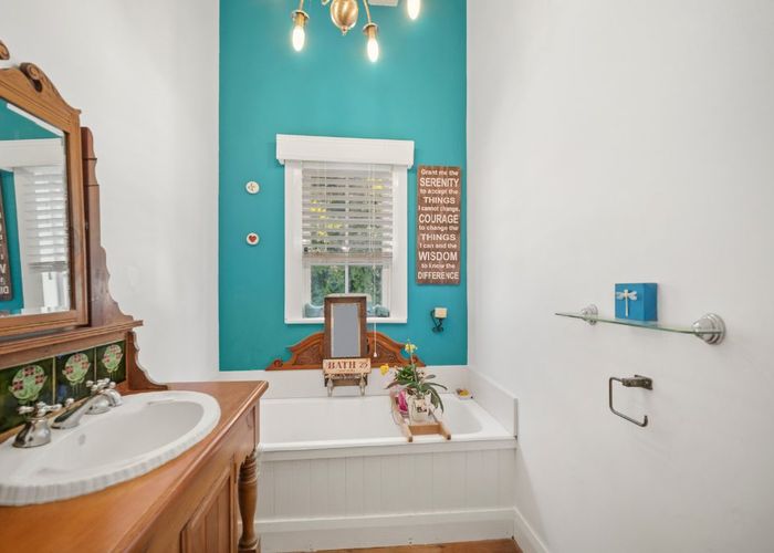  at 195 Hinemoa Street, Birkenhead, North Shore City, Auckland