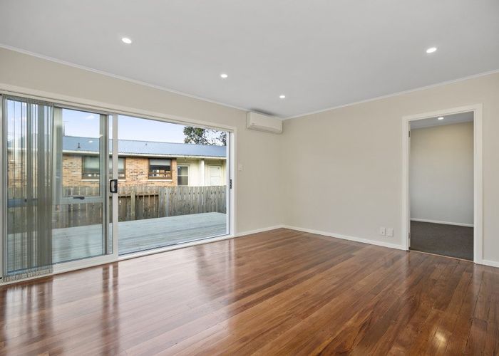  at 2/169 Penrose Road, Mount Wellington, Auckland City, Auckland