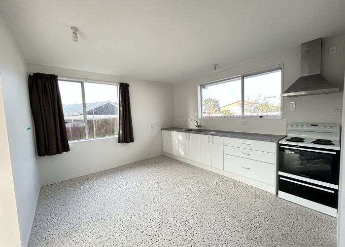  at 2/202 Sawyers Arms Road, Bishopdale, Christchurch City, Canterbury