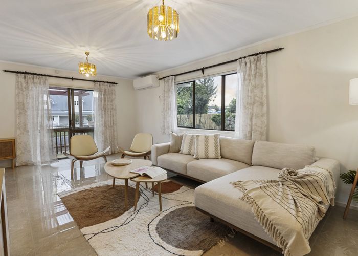  at 122 Norman Lesser Drive, Saint Johns, Auckland