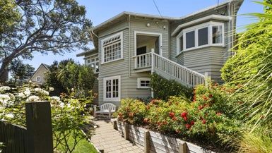  at 31 Fairview Crescent, Kelburn, Wellington