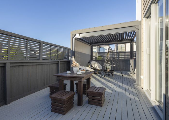  at 4 Hea Road, Hobsonville, Waitakere City, Auckland
