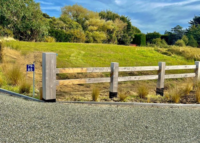  at 83 Otatara Road, Otatara