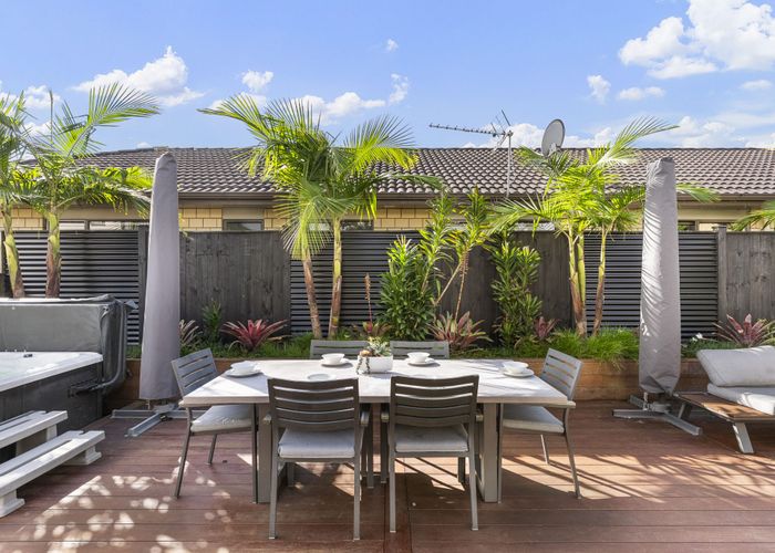  at 15 Plantation Avenue, Flat Bush, Auckland