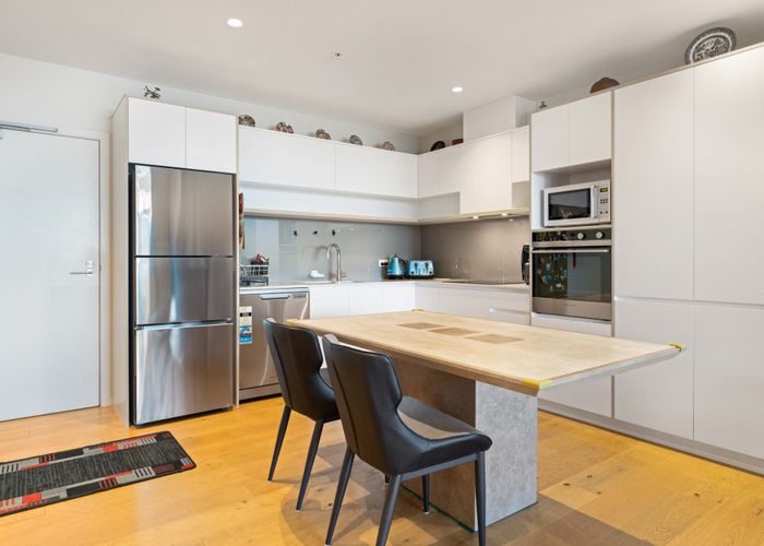  at 220/64 Victoria St, Onehunga, Auckland City, Auckland