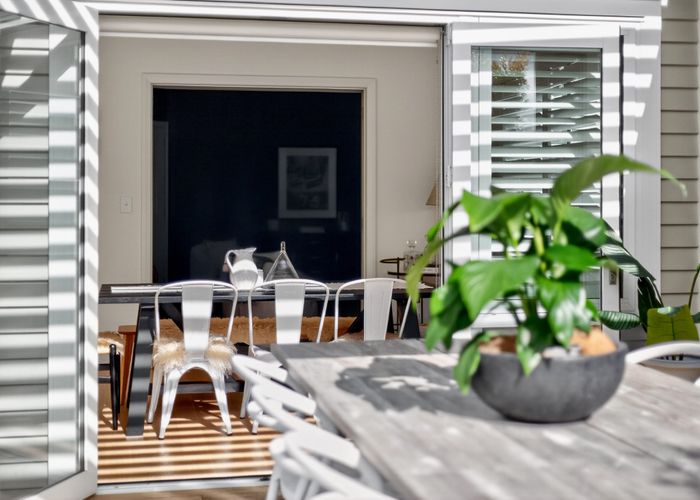  at 27 St Michaels Avenue, Point Chevalier, Auckland City, Auckland