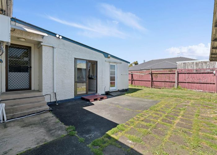 at 3 Avis Avenue, Papatoetoe, Manukau City, Auckland