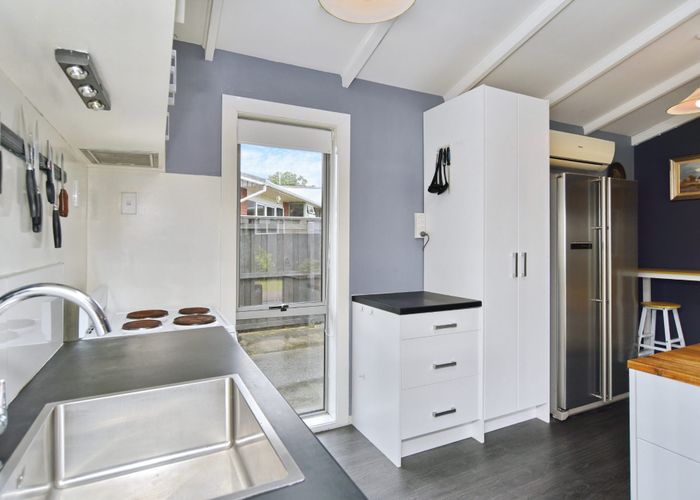  at 1/403 Greers Road, Bishopdale, Christchurch
