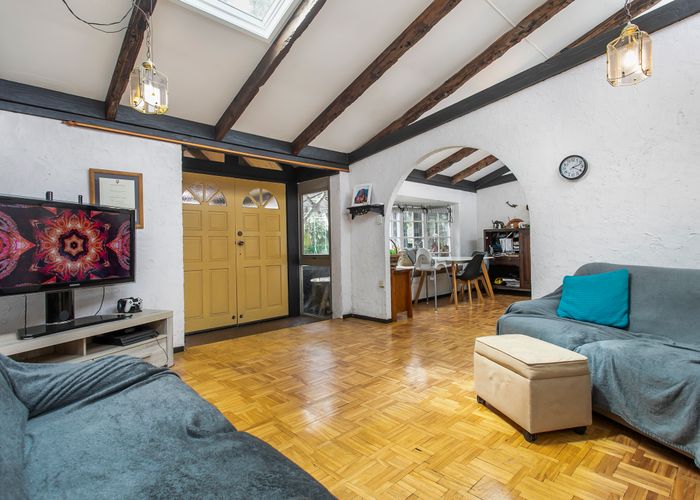  at 3/9 Poinsettia Place, Henderson, Auckland