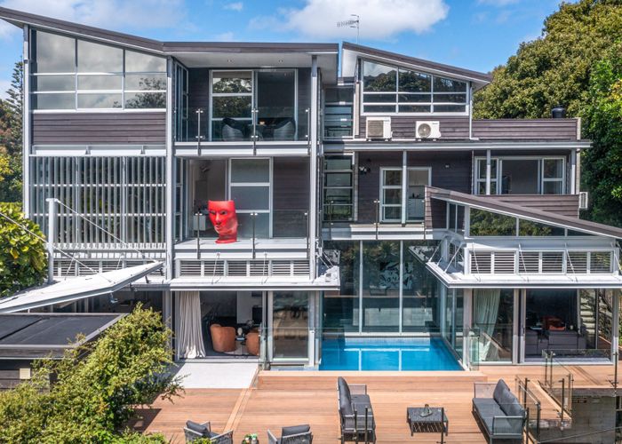  at 33 Maui Grove, Remuera, Auckland