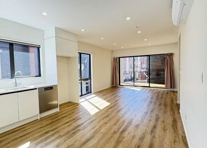  at 28/59 Spring Street, Sandringham, Auckland City, Auckland