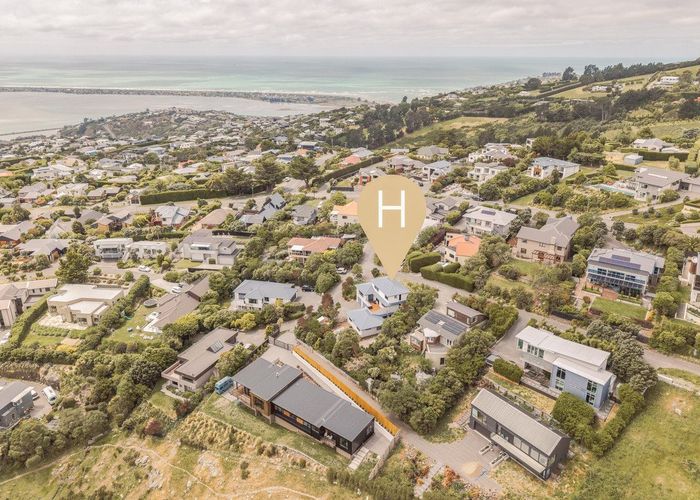  at 5 Plains View, Mount Pleasant, Christchurch City, Canterbury