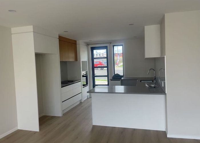  at 1 Lemon Tree Lane, Flat Bush, Manukau City, Auckland