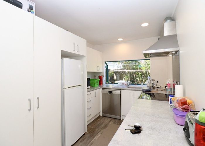  at 21B William Avenue, Greenlane, Auckland