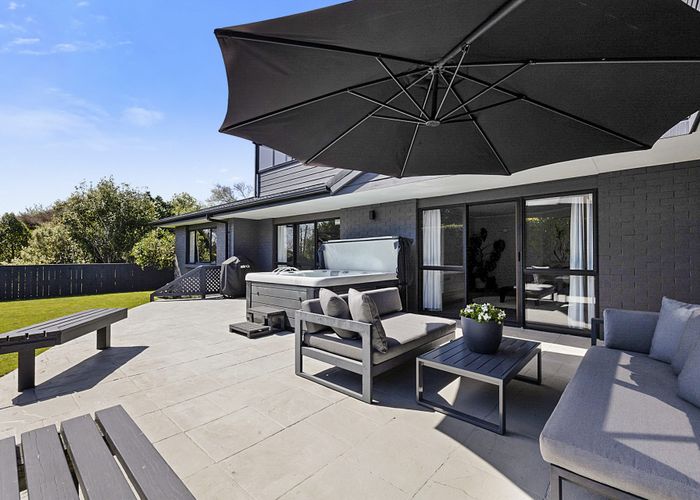  at 40 Heta Road, Highlands Park, New Plymouth, Taranaki
