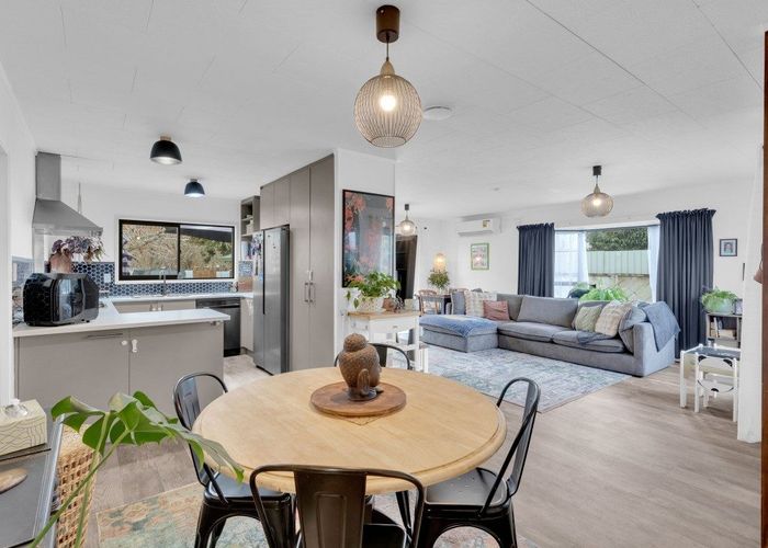  at 8 Shelley Jane Place, Dinsdale, Hamilton, Waikato