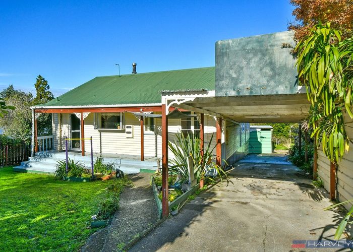  at 76 Bays Road, Papakura