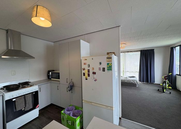  at 83 Parkway Road, Wainuiomata, Lower Hutt, Wellington