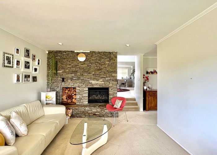  at 24 Seneca Court, Golflands, Manukau City, Auckland