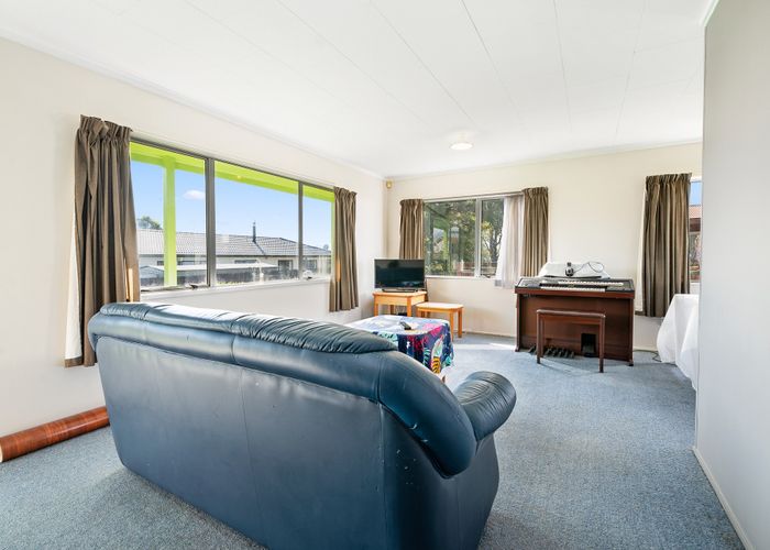 at 3 Pohutukawa Drive, Owhata, Rotorua