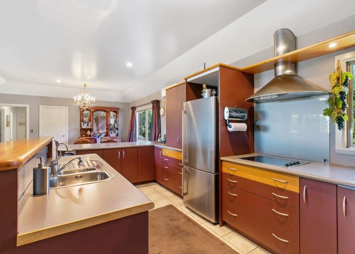  at 41 Aldona Place, Fairview Downs, Hamilton
