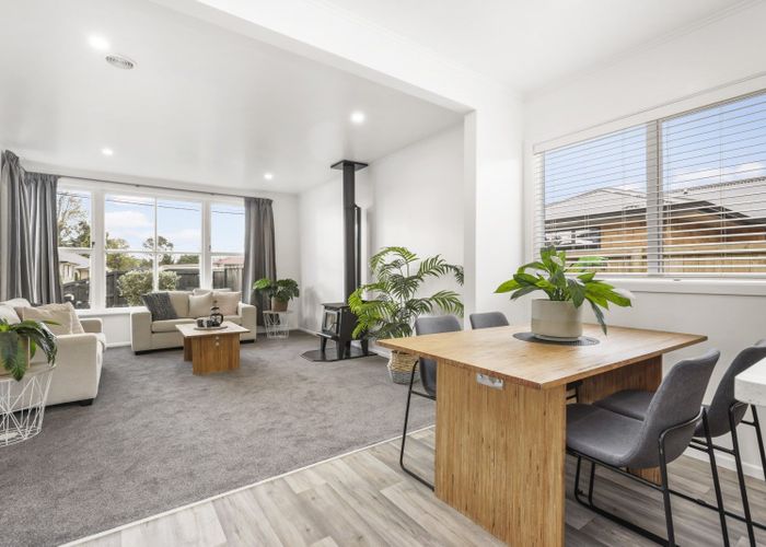  at 5 Morrison Crescent, Glenview, Hamilton