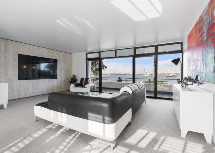  at Apt M6/45 Stanley Point Road, Devon Park, Devonport, North Shore City, Auckland