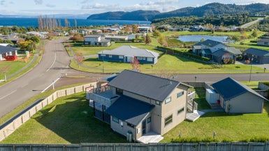  at 136 Lisland Drive, Kinloch