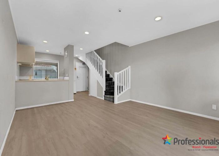  at 5/77 Saint George Street, Papatoetoe, Manukau City, Auckland