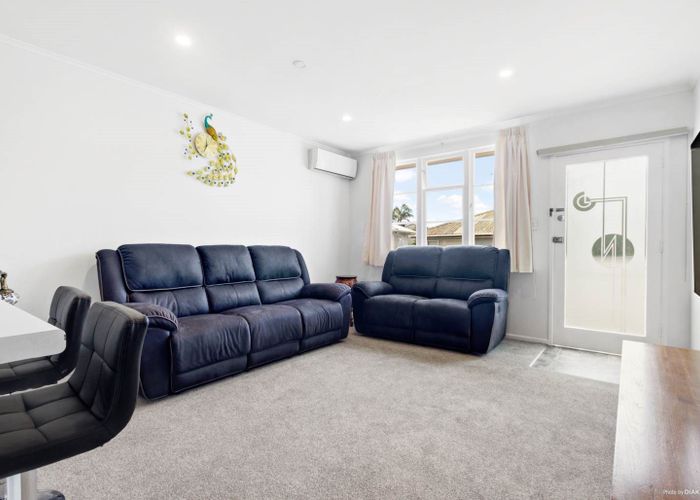  at 4/65 Ferndale Road, Mount Wellington, Auckland