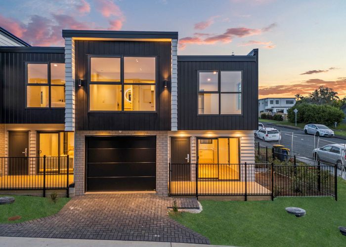 at 12A,C,F Hewlett Road, Massey, Waitakere City, Auckland