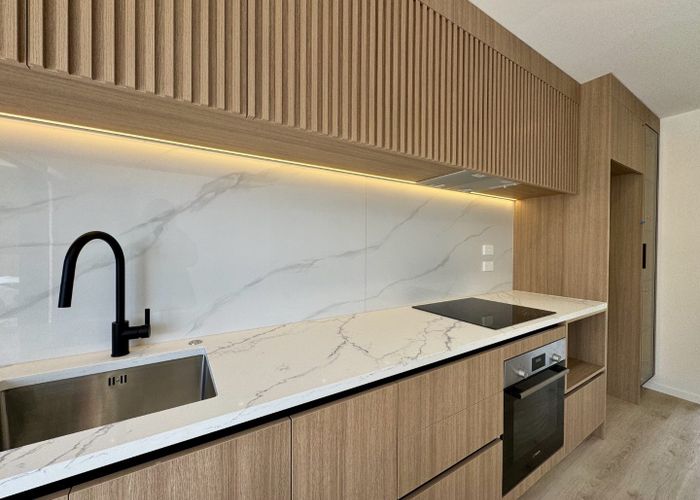  at 6/36 Fairdale Place, Birkdale, North Shore City, Auckland