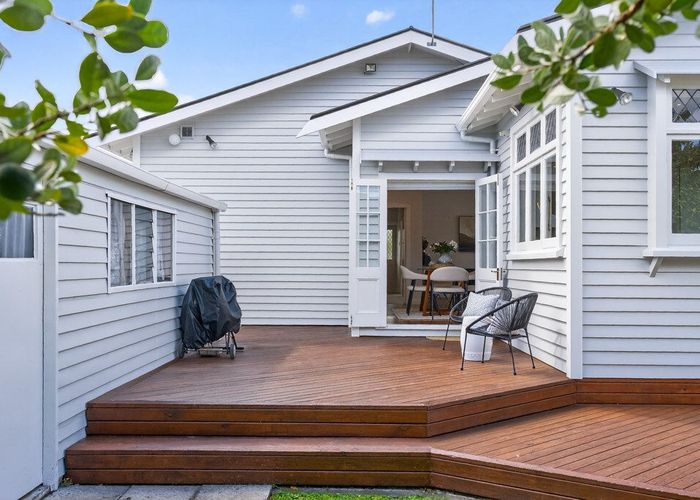  at 8 Ava Street, Petone, Lower Hutt, Wellington