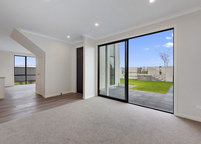  at 11 BOYACK DRIVE, Temple View, Hamilto