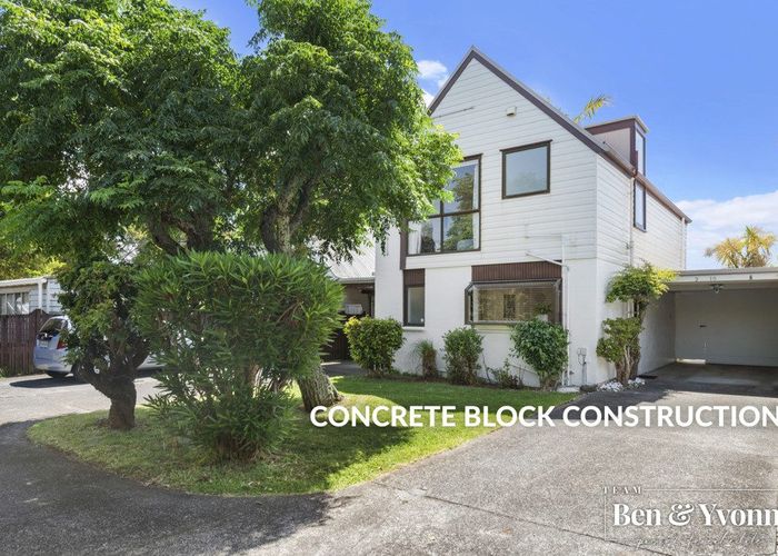  at 2/10 Longford Street, Mount Wellington, Auckland