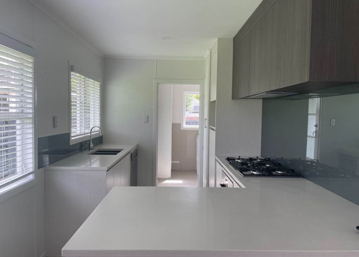  at 27 Roby Street, Te Atatu Peninsula, Auckland