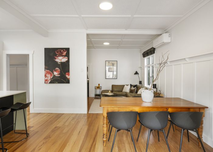  at 7 Mons Avenue, Mount Roskill, Auckland