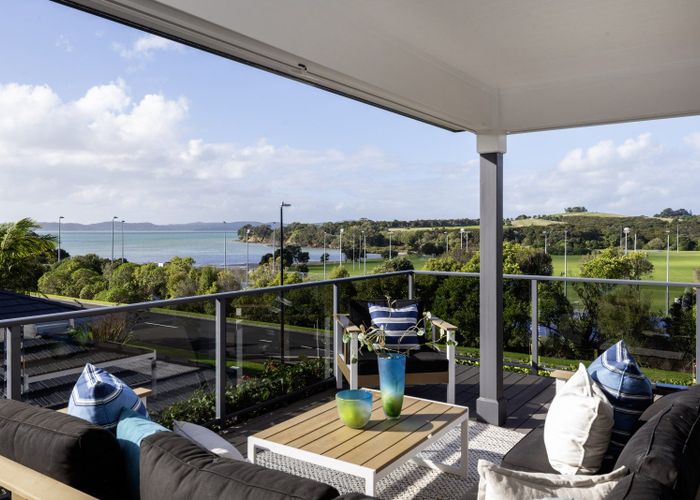  at 34 Weatherly Drive, Beachlands, Auckland