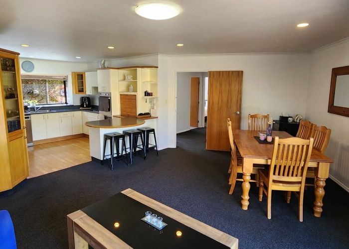  at 8 Frank Frethey Place, Highlands Park, New Plymouth, Taranaki