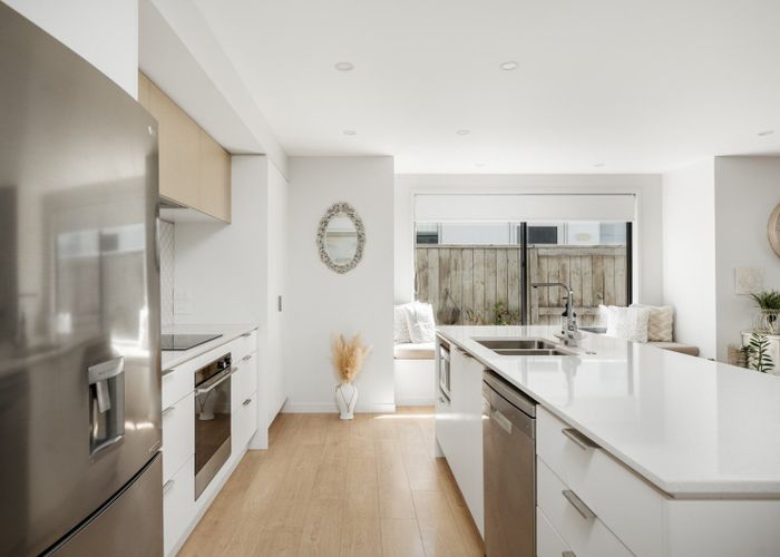  at 18 Hugo Way, Papamoa Beach, Papamoa