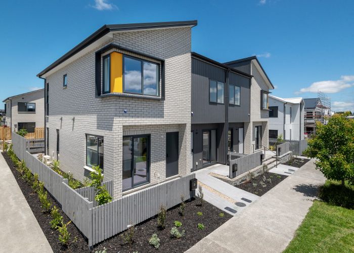  at 4/17 Samuel Marsden Place, Whenuapai, Waitakere City, Auckland
