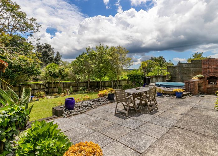  at 20 Kanuka Street, Point Chevalier, Auckland