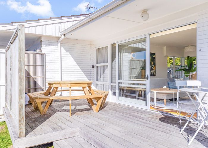  at 2/7 Onepoto Road, Hauraki, North Shore City, Auckland