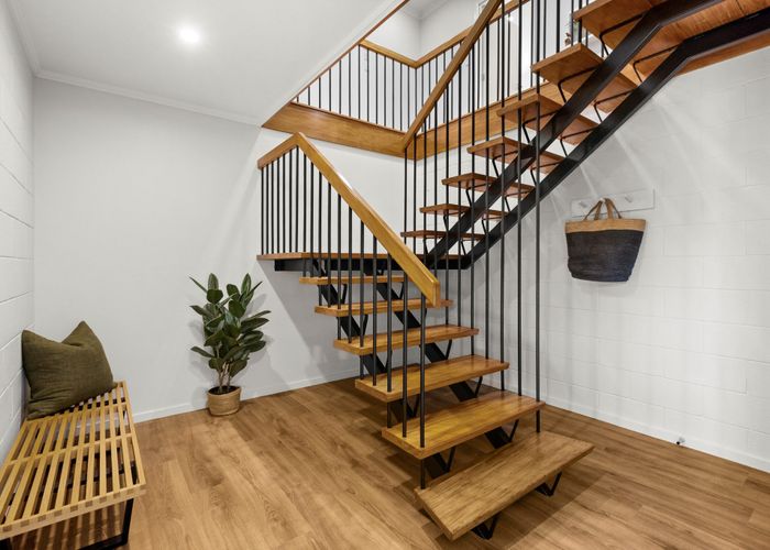  at 14 Priestley Road, Bluff Hill, Napier, Hawke's Bay