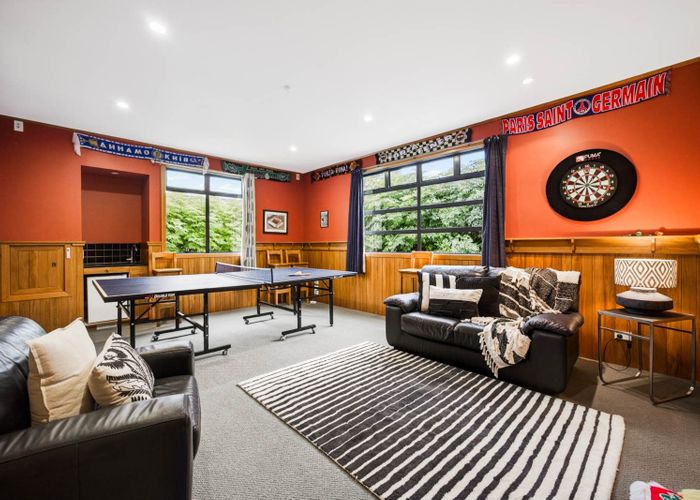  at 9a Scarboro Terrace, Murrays Bay, North Shore City, Auckland