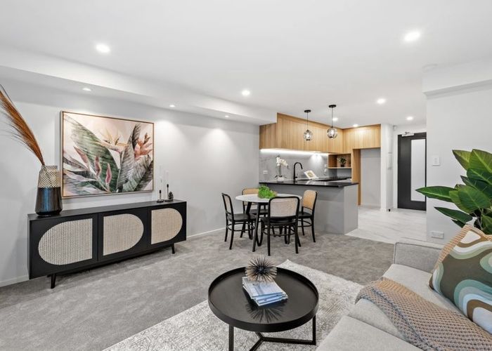  at 11/23 Tudor Road, Henderson, Waitakere City, Auckland